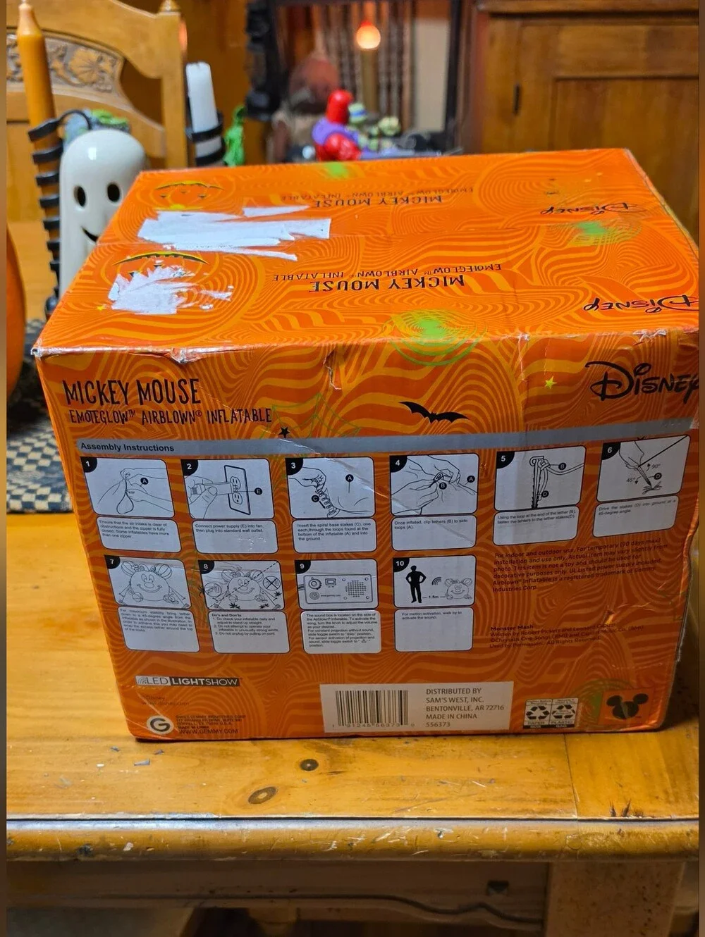 Disney Mickey Mouse Emoteglow Airblown Pumpkin Inflatable Plays Monster Mash